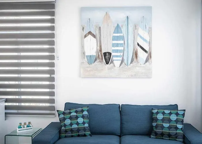 Nora Beach House 4